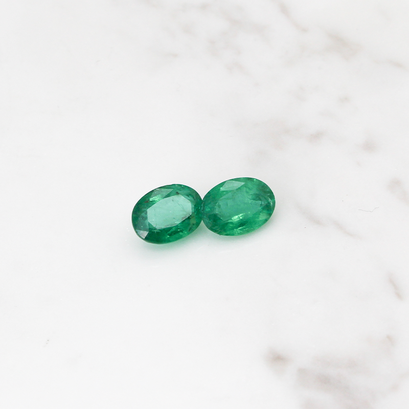 2 Emerald Stone Set 8CT (4CT Per Stone) - Cushion Cut