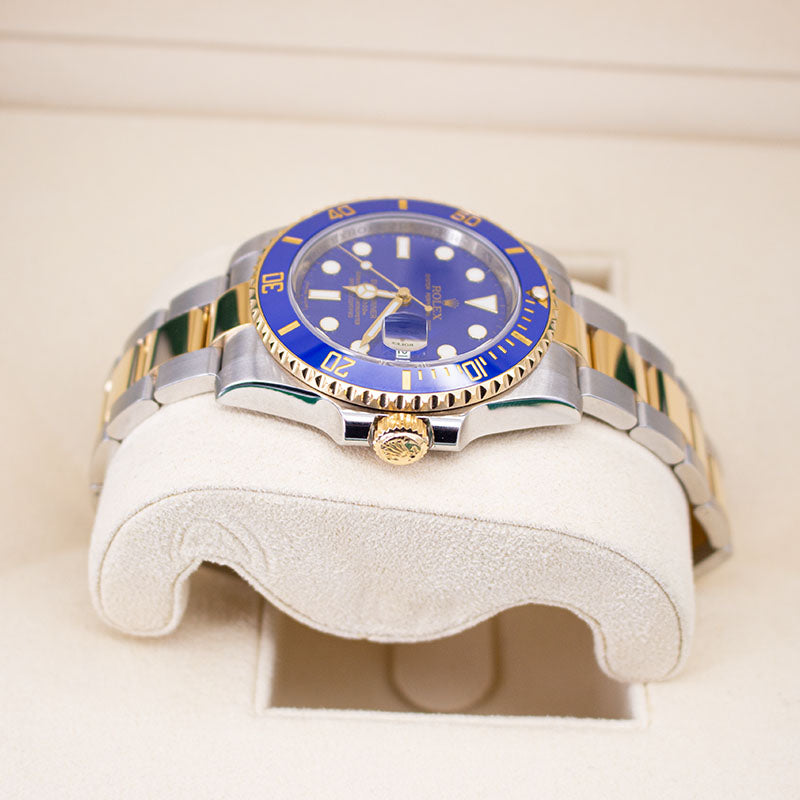 Rolex Submariner Date 2023 Oyster Bracelet Blue Dial Yellow Gold 2023 Pristine Condition Bidirectional Rotating 41 Mm - product image from Imperial...