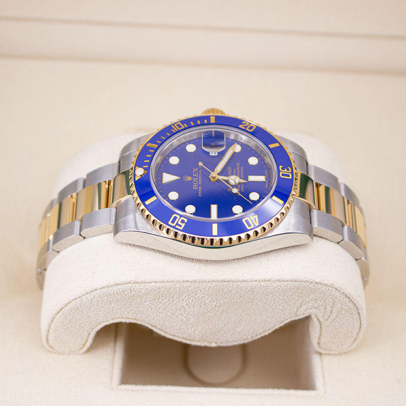 Rolex Submariner Date 2023 Oyster Bracelet Blue Dial Yellow Gold 2023 Pristine Condition Bidirectional Rotating 41 Mm - product image from Imperial...