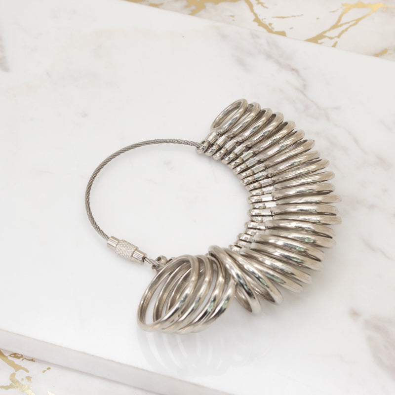 Ring Sizer Gauge | Professional & Accurate | UK A-Z Sizing | Clear A-Z Engravings | Quality Checked | For Both Women & Men