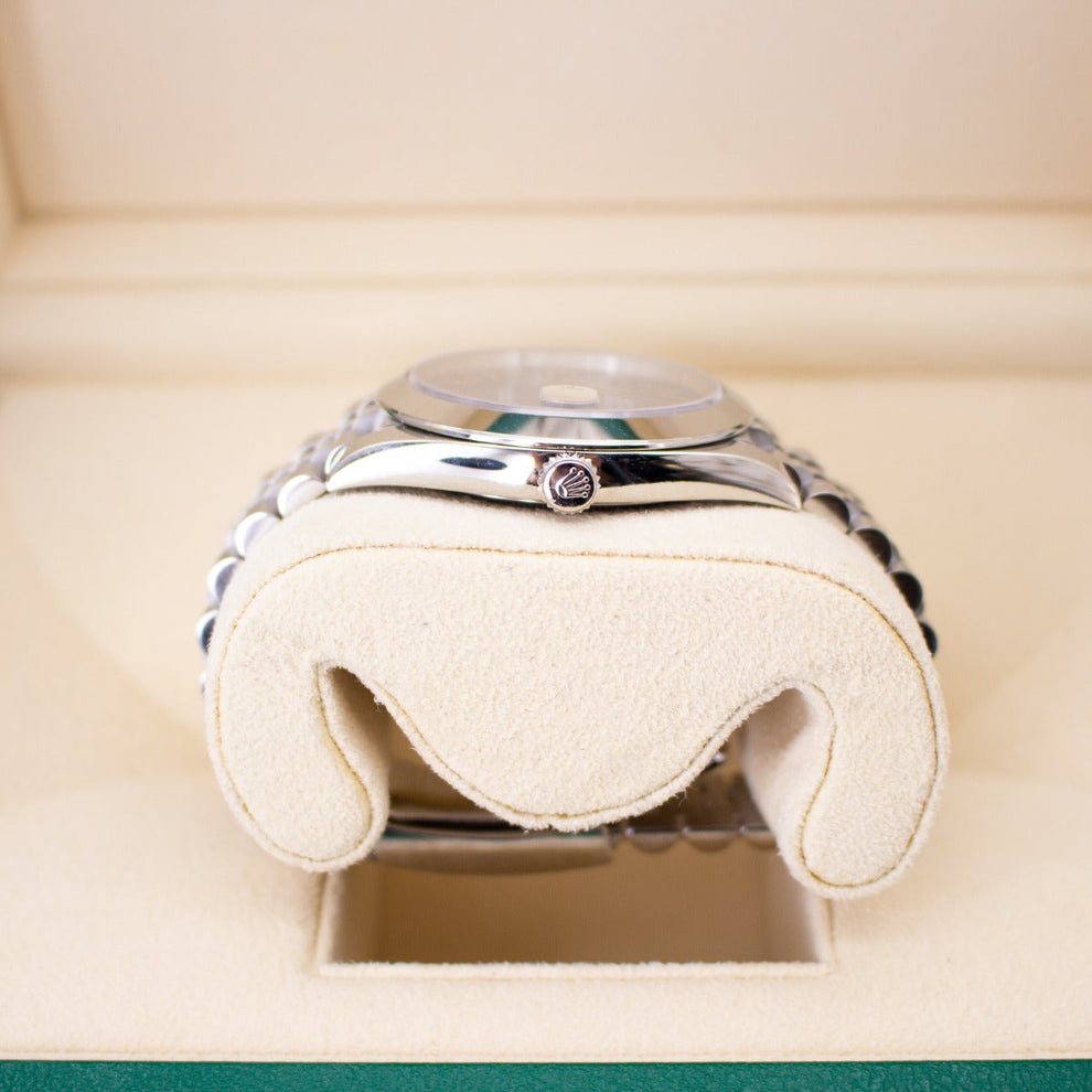 Rolex Datejust 41 126300 Jubilee Bracelet Blue Dial Stainless Steel 2026 Unworn Condition Smooth Bezel 41 Mm Mechanical Watch - product image from Imperi...