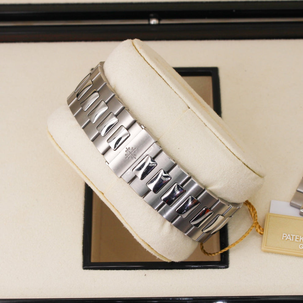 nan patek philippe nautilus 5711 1a 010 blue dial discontinued 2018 - product image from Imperial Time UK Ltd