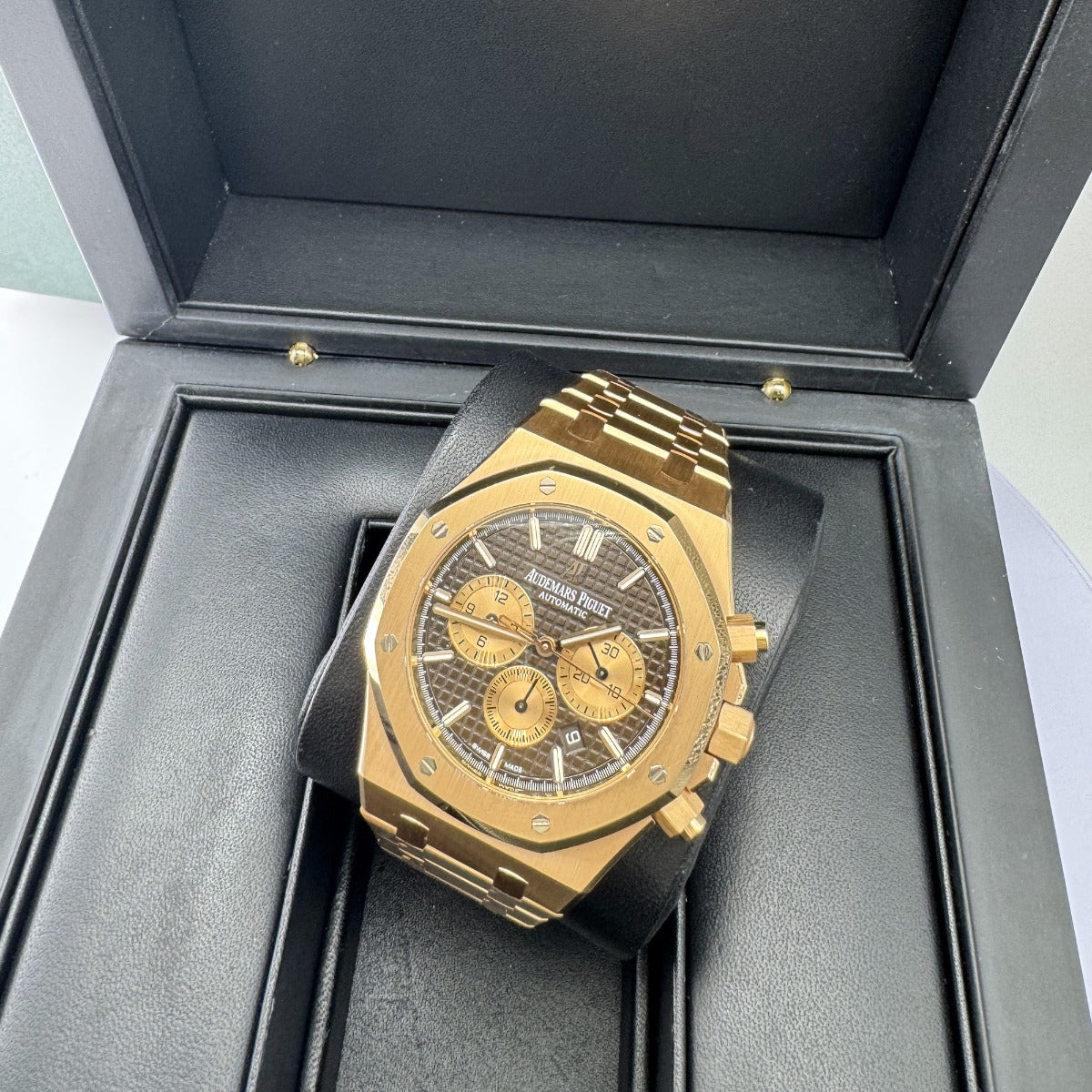 Audemars Piguet Royal Oak Chronograph 26331OR.OO.D821CR.01 Chocolate Dial