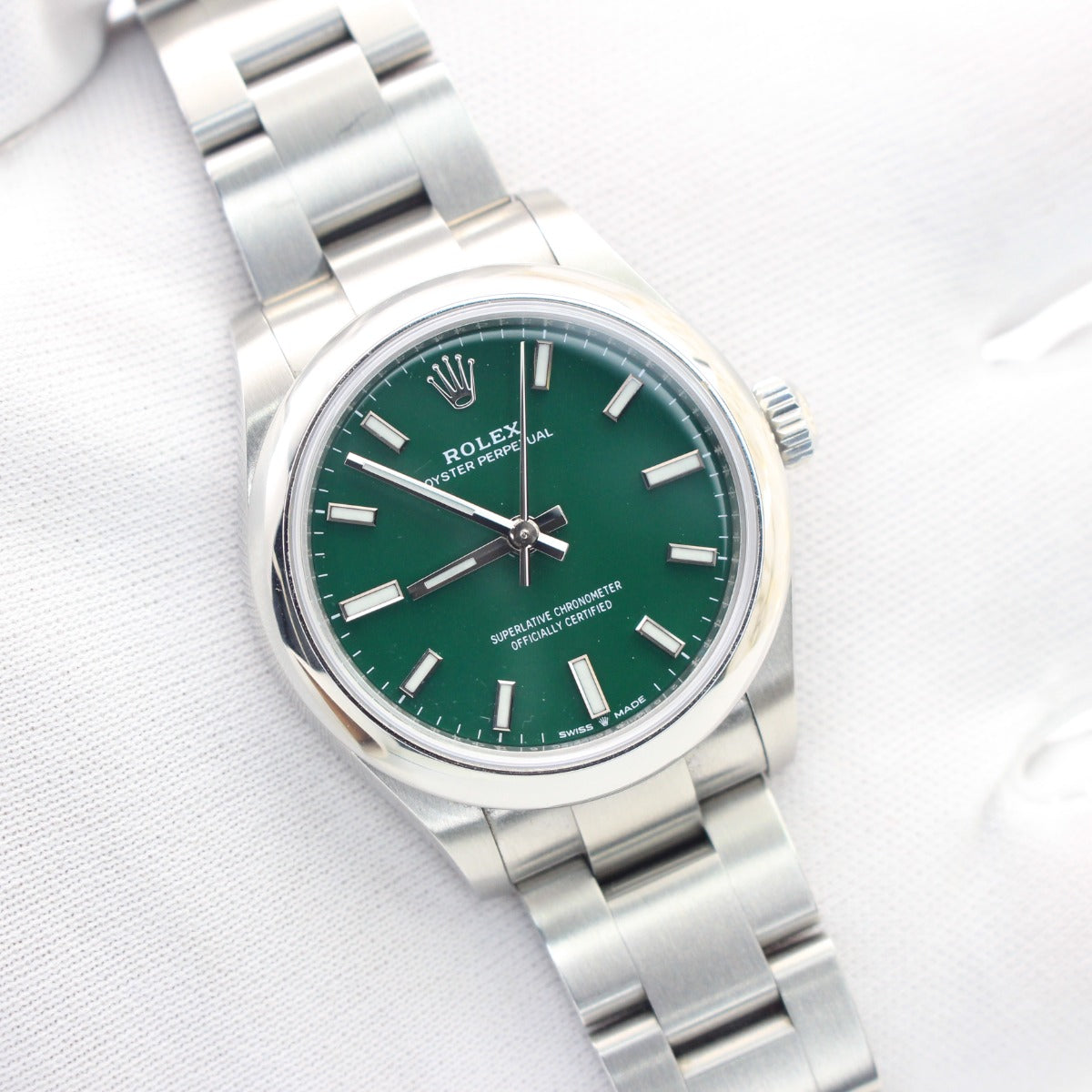 Rolex Oyster Perpetual 31 277200 Green Dial - 2021