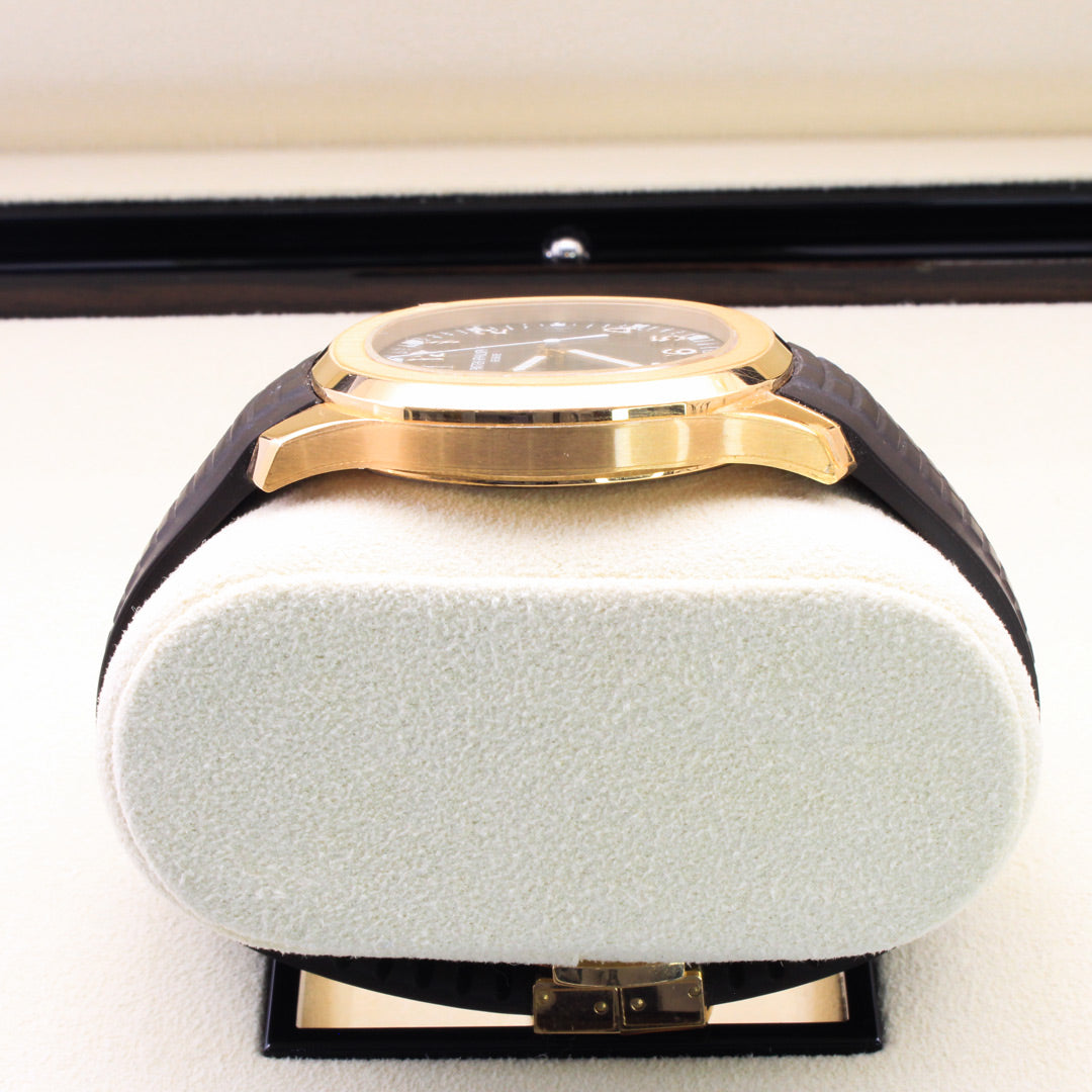 nan patek philippe aquanaut 5167r 001 date sweep seconds 2021 - product image from Imperial Time UK Ltd