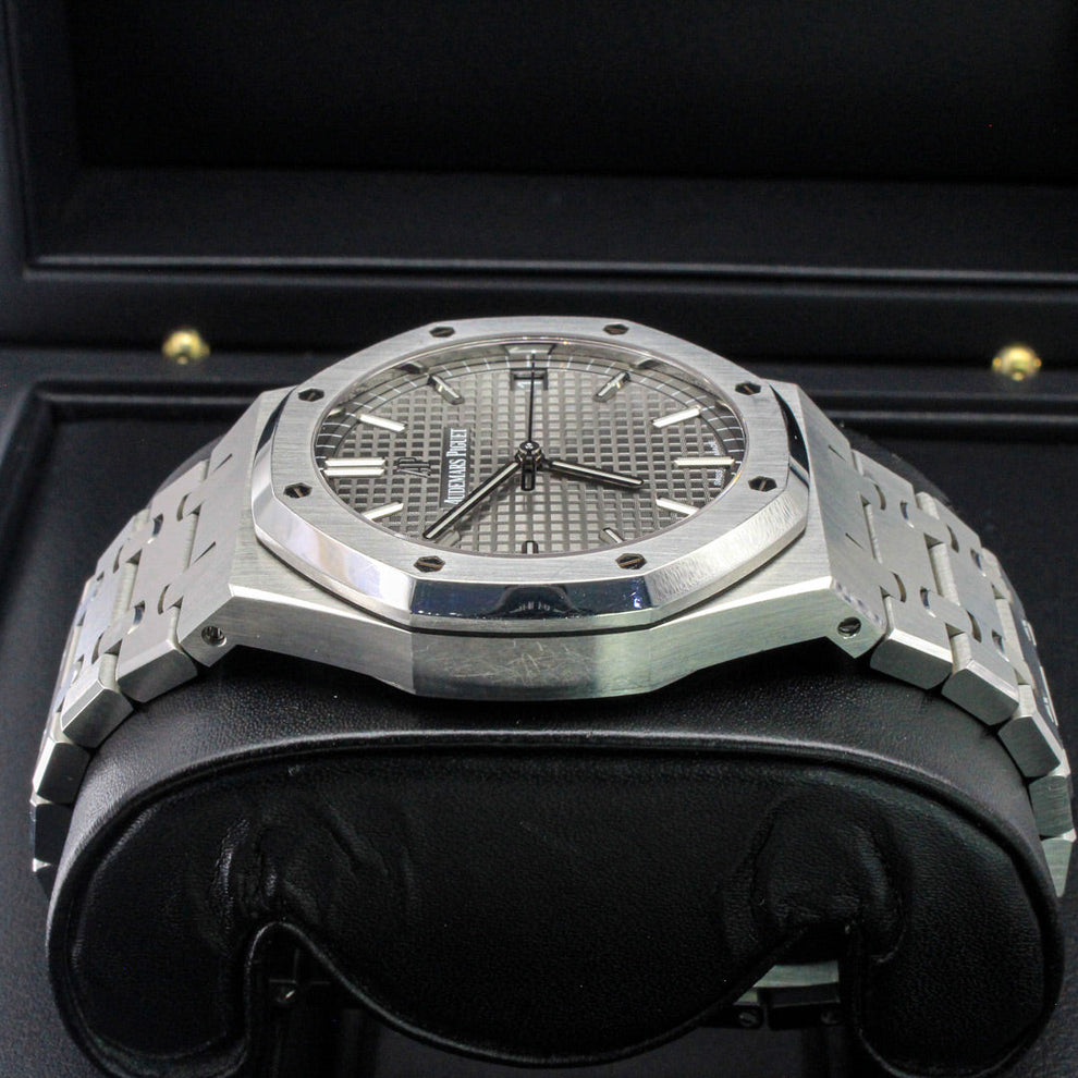 nan audemars piguet royal oak 15500st oo 1220st 02 - product image from Imperial Time UK Ltd
