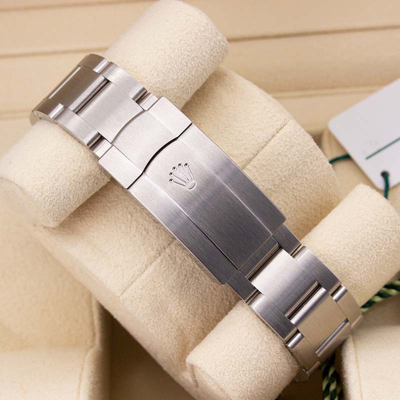 Rolex Oyster Perpetual 124300 Oyster Bracelet Green Dial Stainless Steel 2024 Pristine Condition Smooth Bezel 41 Mm Mechanical Watch - product image from...