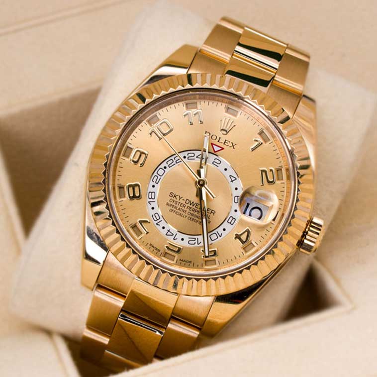 Rolex Skydweller Champagne 326938 Oyster Bracelet Gold Dial Yellow Gold Pristine Condition Fluted Bezel 40 Mm Mechanical Watch - product image from Imper...