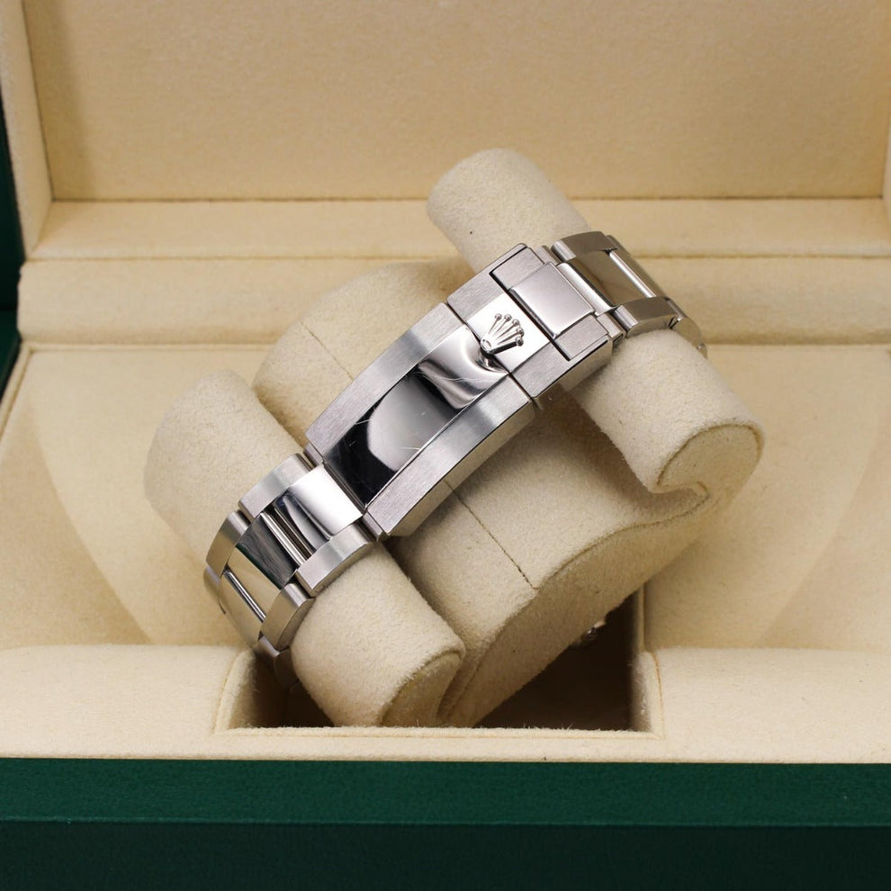 Rolex Daytona 116500ln 2021 Oyster Bracelet Black Dial White Gold 2021 Pristine Condition Fluted Bezel 40 Mm Mechanical Watch - product image from Imperi...