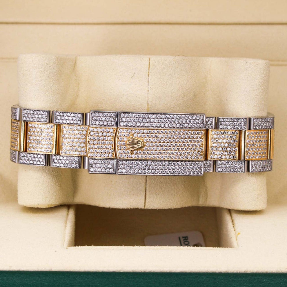 Rolex Sky-dweller Diamond 326933 Oyster Bracelet White Dial Yellow Gold Pristine Condition Diamond 42 Mm Mechanical Watch - product image from Impe...