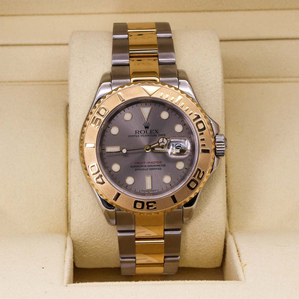 Rolex Yacht-master 40 16623 Oyster Bracelet Black Dial Yellow Gold Good Condition Bidirectional Rotating 40 Mm Mechanical Watch - product image fro...