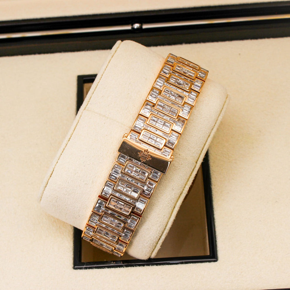 nan patek philippe nautilus 5711 1r diamond baguette 18k rose gold - product image from Imperial Time UK Ltd