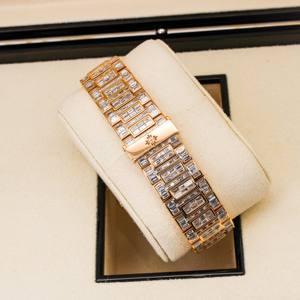 nan patek philippe nautilus 5711 1r diamond baguette 18k rose gold - product image from Imperial Time UK Ltd