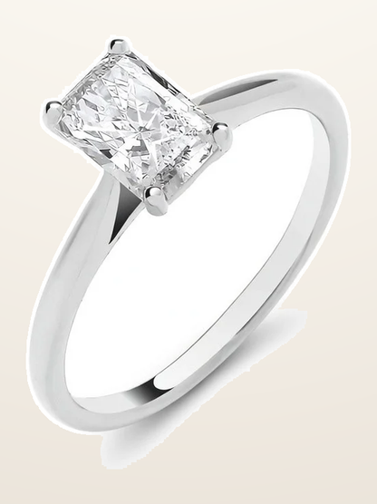 IT_ROLE:detail_crop | 18ct White Gold 1.00ctw Radiant LAB GROWN Diamond Ring IGI Certified