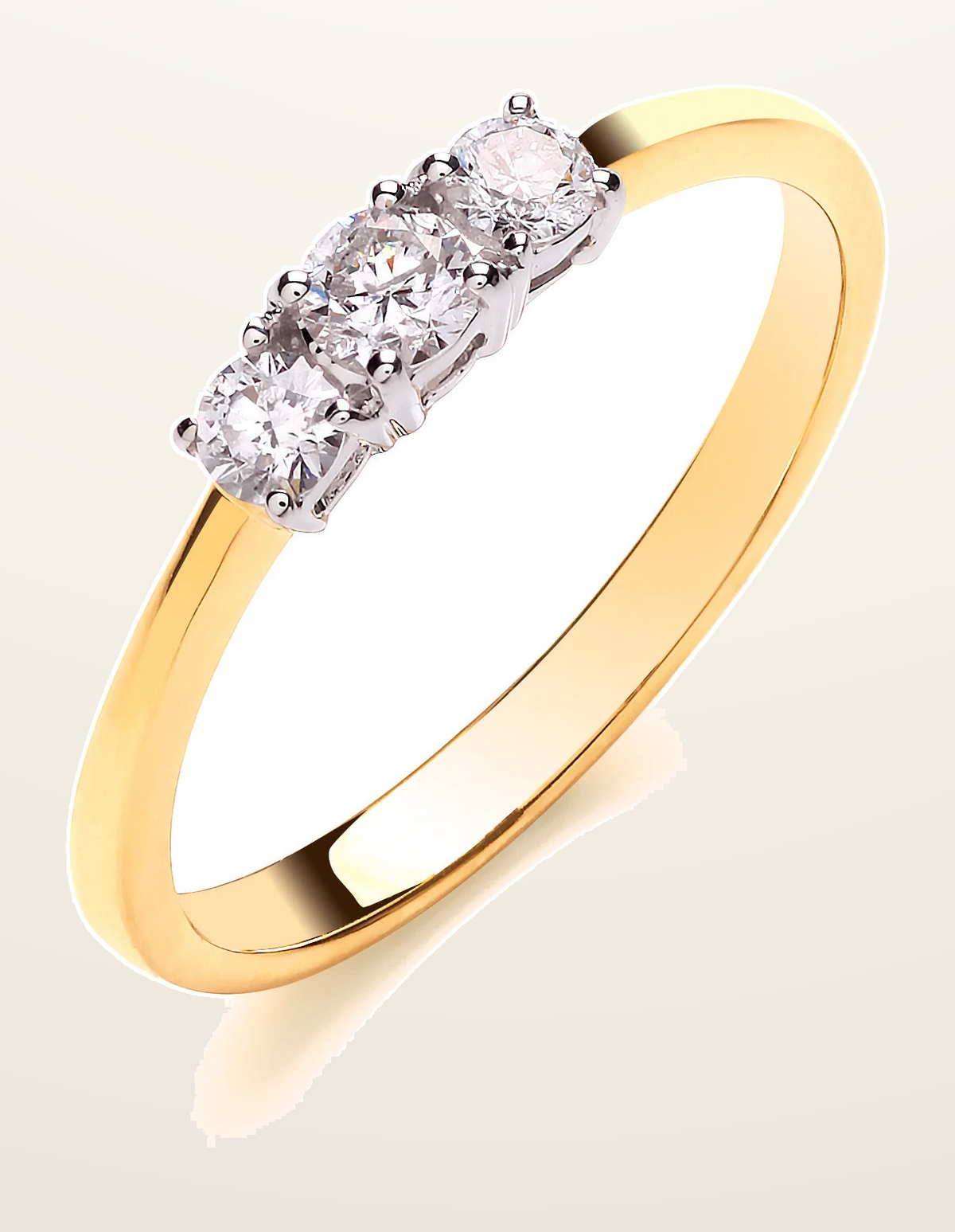 IT_ROLE:detail_crop | 18ct Yellow Gold 0.33ctw Diamond Trilogy Ring