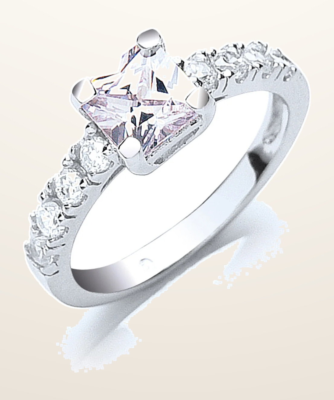 IT_ROLE:detail_crop | Silver Claw Set Princess Cut Cubic Zirconia Solitaire Ring