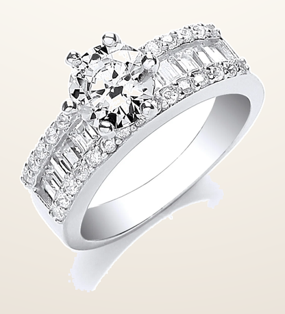 IT_ROLE:detail_crop | Silver Half ET with Cubic Zirconia in the Centre Ring