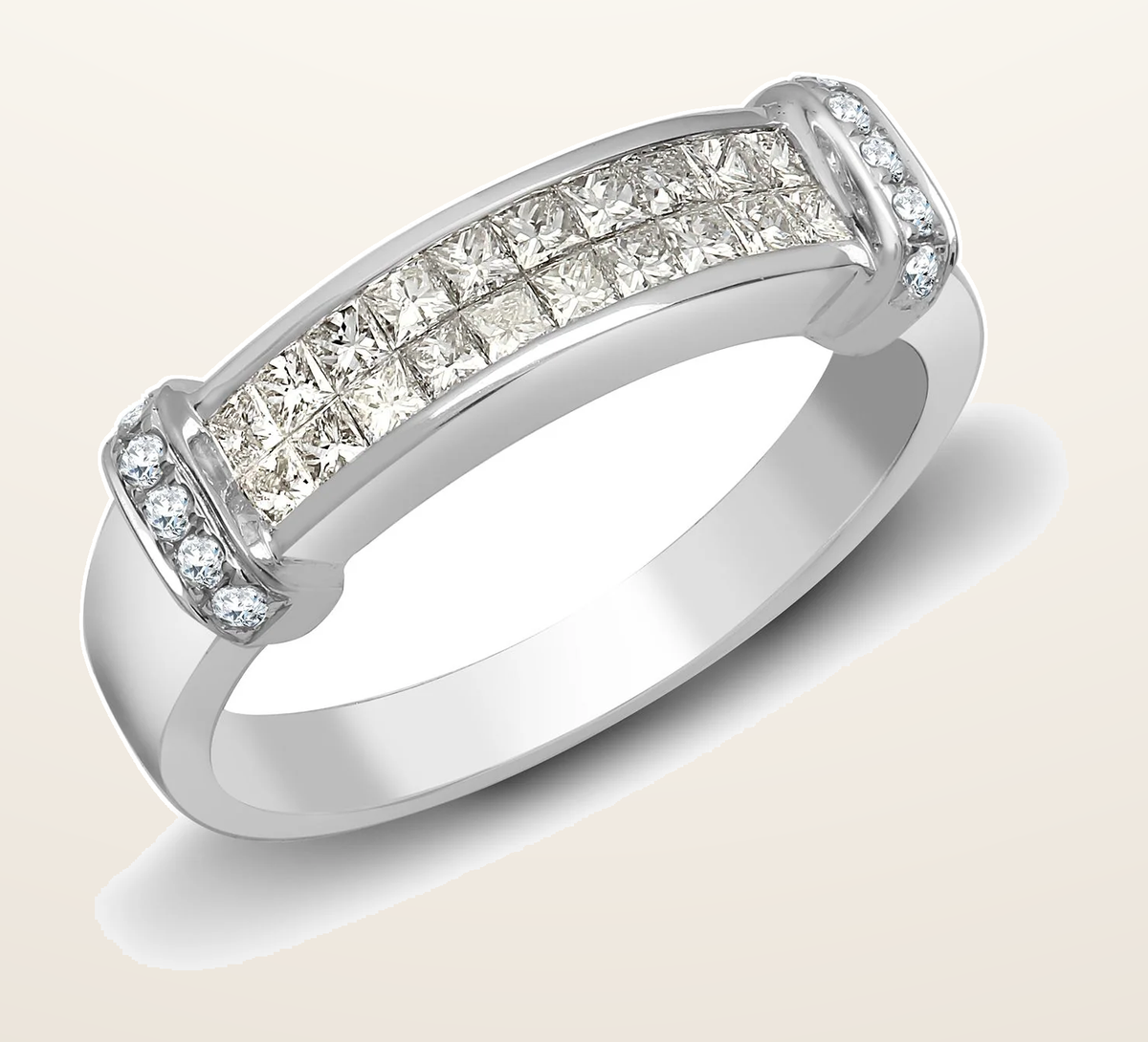 IT_ROLE:detail_crop | 18ct White Gold Natural Diamond Ring