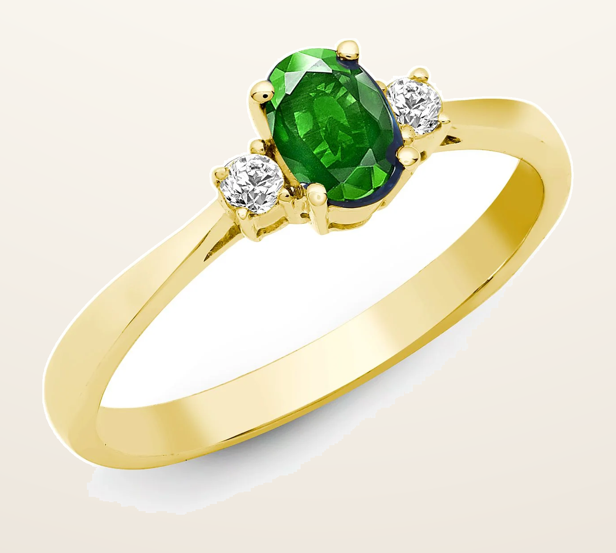 IT_ROLE:detail_crop | 18ct Yellow Gold Natural Diamond And Emerald And 3 Stone Ring