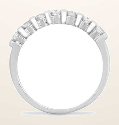 IT_ROLE:detail_crop | 9ct White Gold Natural Diamond Ring