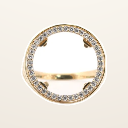 IT_ROLE:detail_crop | 9ct Yellow Gold Full Sovereign Ring with a Cubic Zirconia set bezel