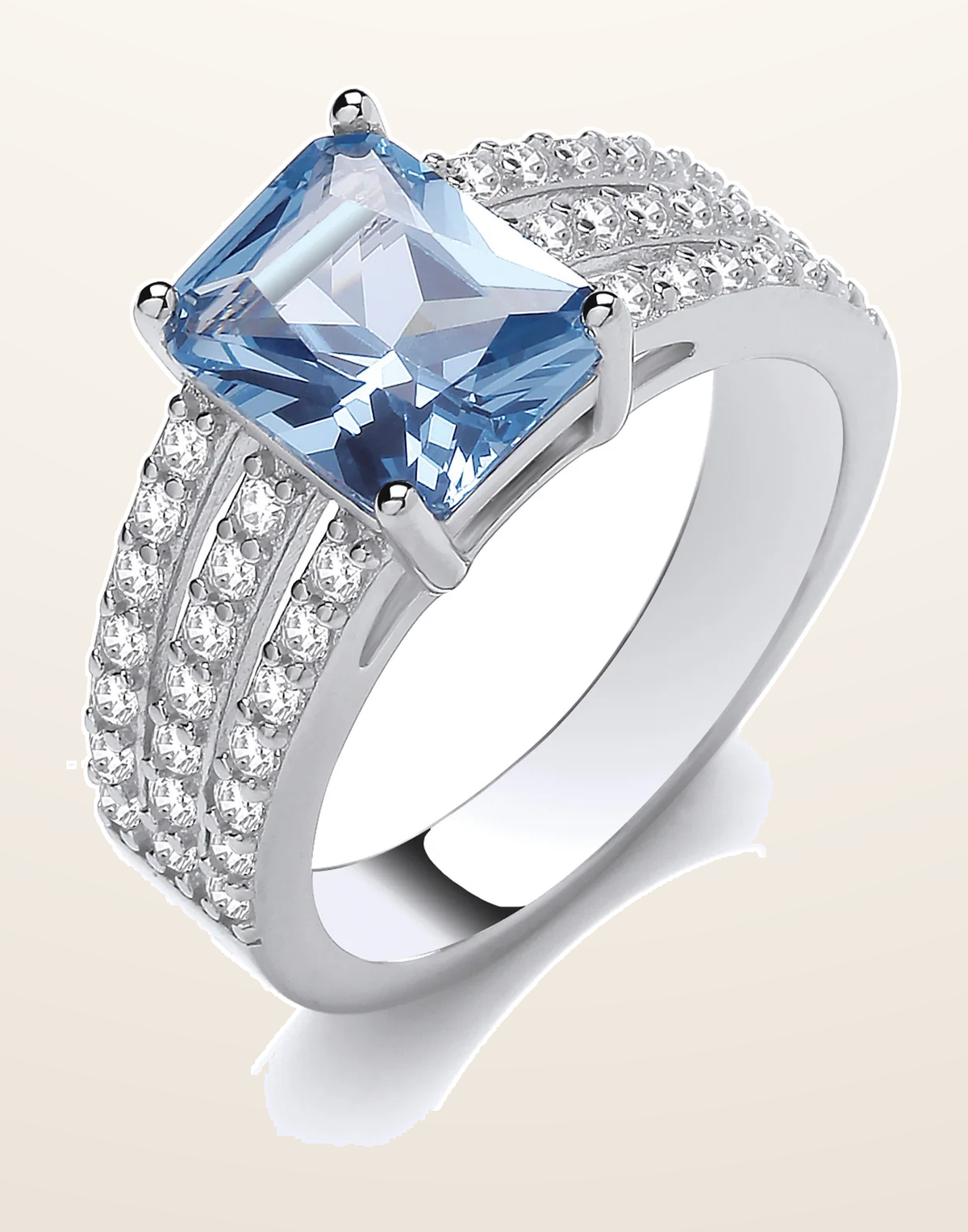 IT_ROLE:detail_crop | Oval Blue Glass Split Shank Ladies Silver Ring