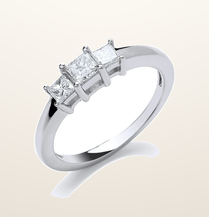 IT_ROLE:presentation_crop | 18ct White Gold 0.50ct Princess Cut Diamond Trilogy Ring
