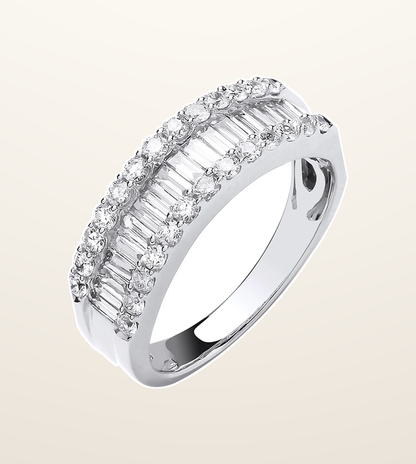 IT_ROLE:presentation_crop | 18ct White Gold 1.00ct Baguette & Brilliant Cut Diamond ET Ring