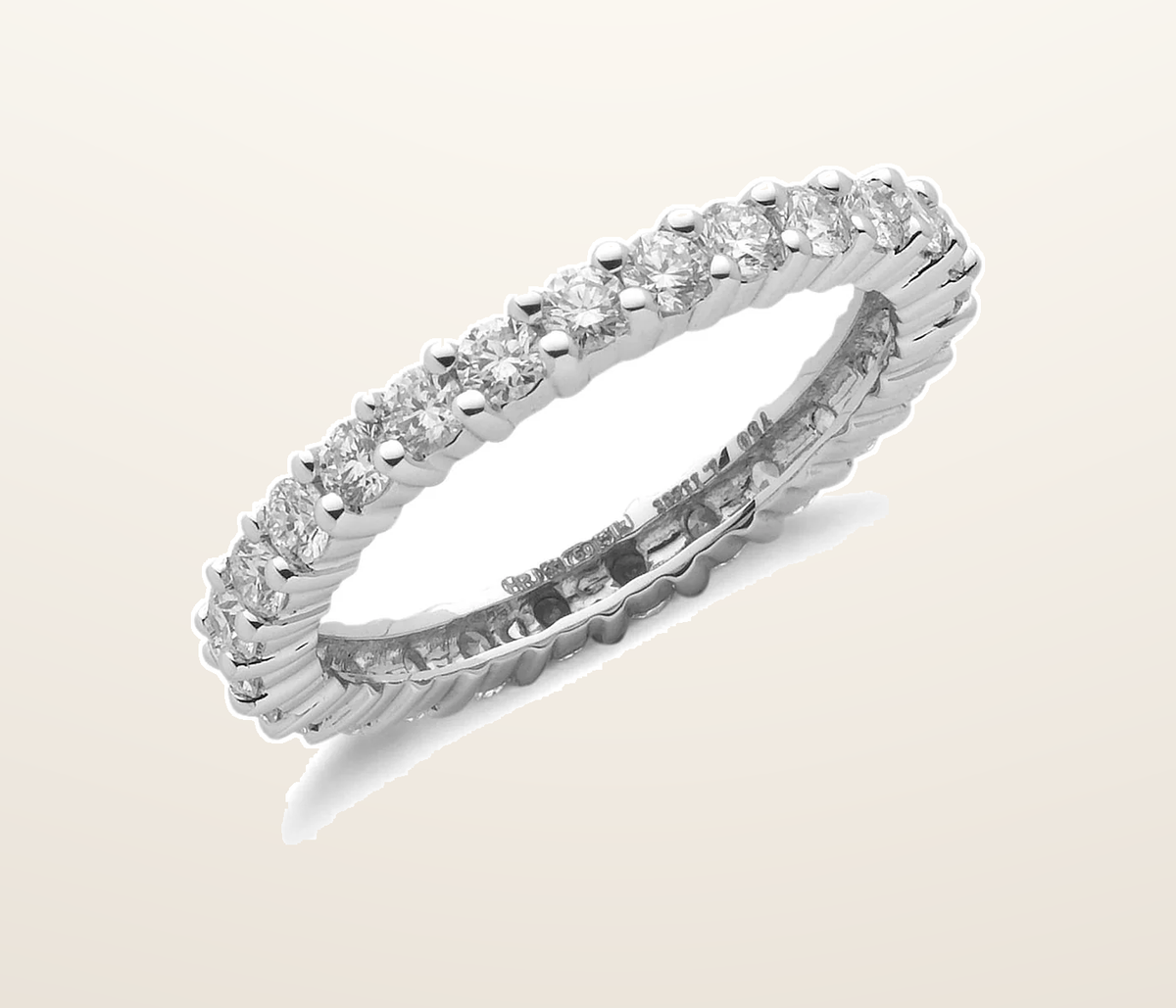 IT_ROLE:presentation_crop | 18ct White Gold 1.00ct Full Diamond Eternity Ring