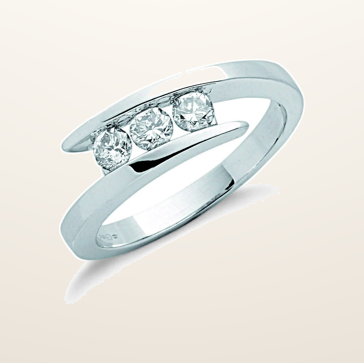IT_ROLE:presentation_crop | 9ct White Gold 0.50ct Diamond Trilogy Ring