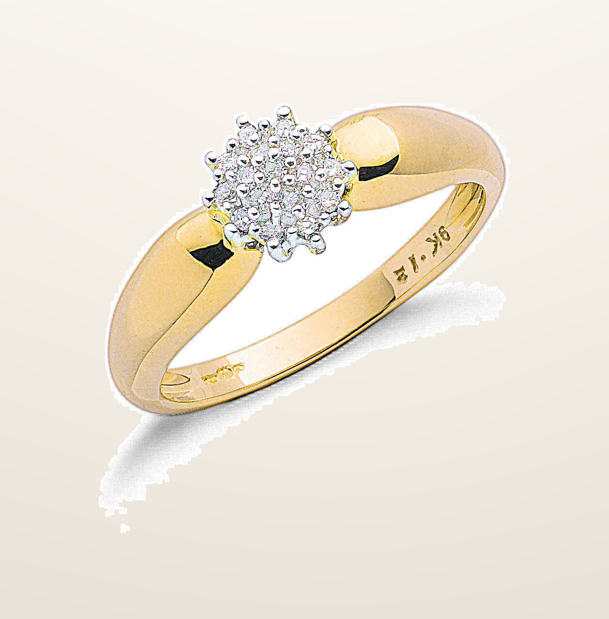 IT_ROLE:presentation_crop | 9ct Yellow Gold 0.13ctw Diamond Cluster Ring