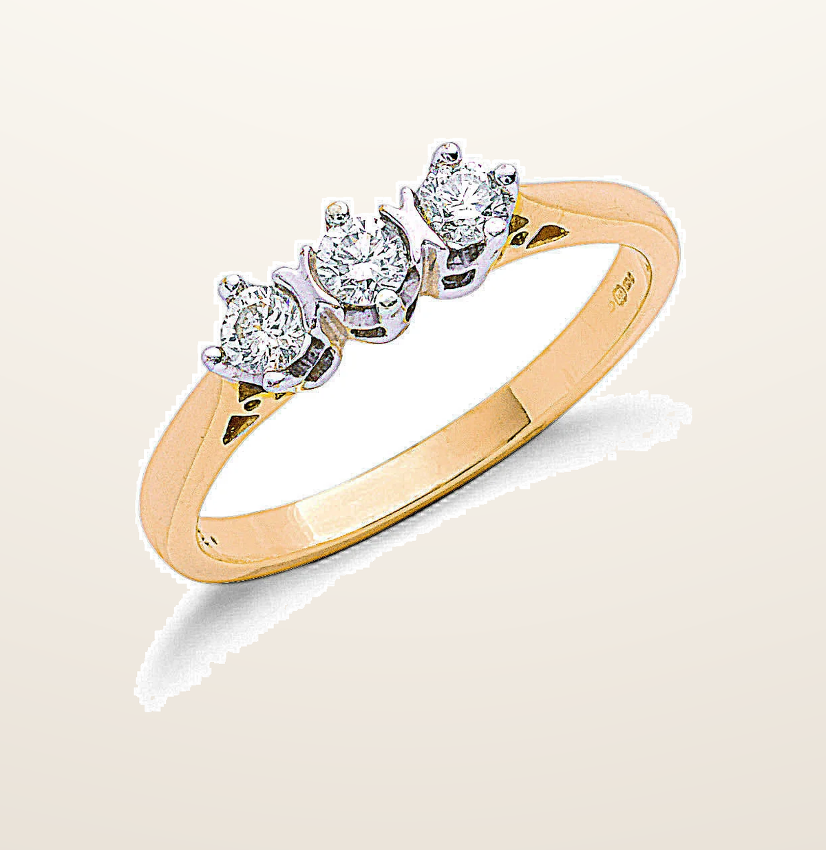 IT_ROLE:presentation_crop | 9ct Yellow Gold 0.33ct Diamond Trilogy Ring