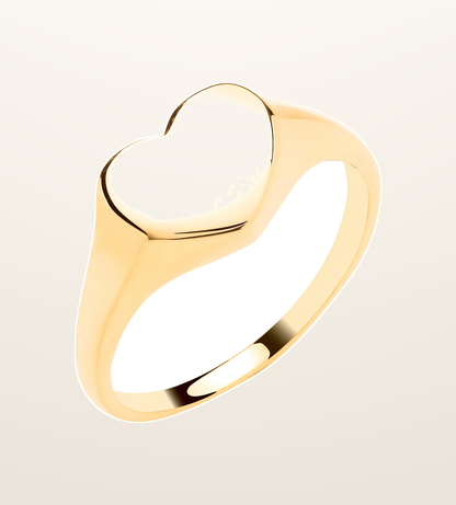 IT_ROLE:presentation_crop | Yellow Gold Heart Signet Ring