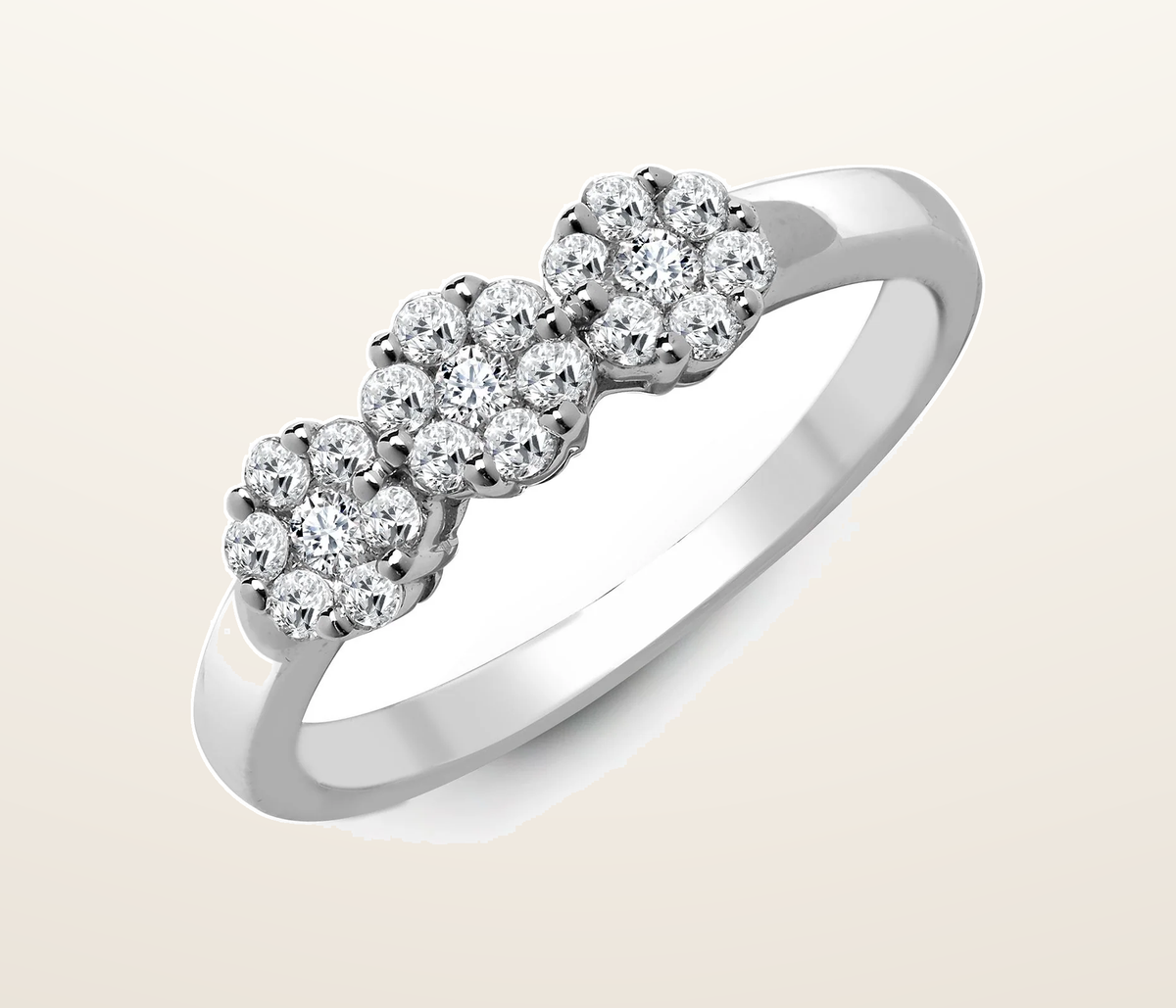 IT_ROLE:presentation_crop | 18ct White 0.45ct Natural Diamond 3 x 7 Cluster Ring