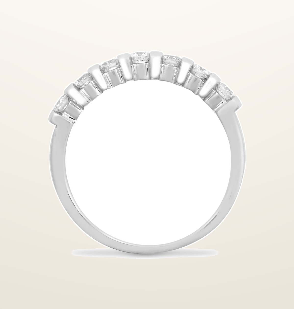 IT_ROLE:presentation_crop | 9ct White Gold Natural Diamond Ring