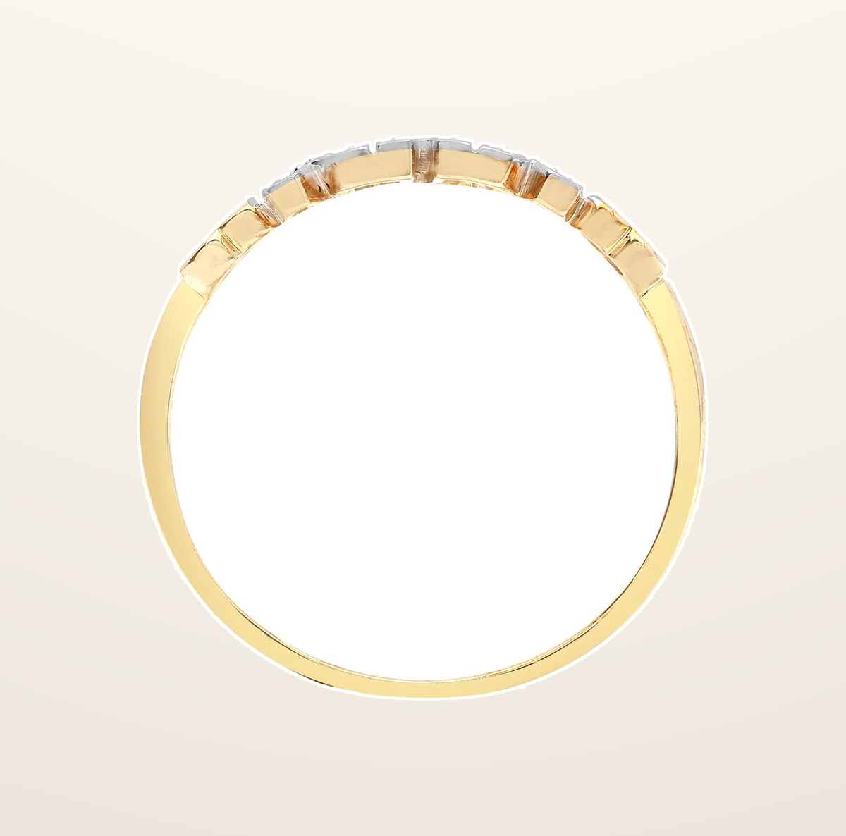 IT_ROLE:presentation_crop | 9ct Yellow Gold Natural Diamond 'Mum' Ring