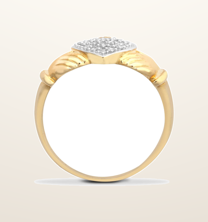 IT_ROLE:presentation_crop | 9ct Yellow Gold Natural Diamond Claddagh Ring