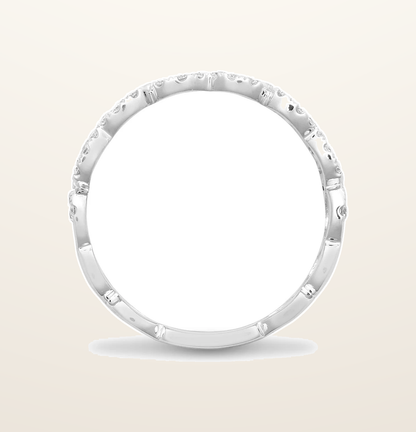 IT_ROLE:presentation_crop | 9ct White 2 Row Hearts Ring