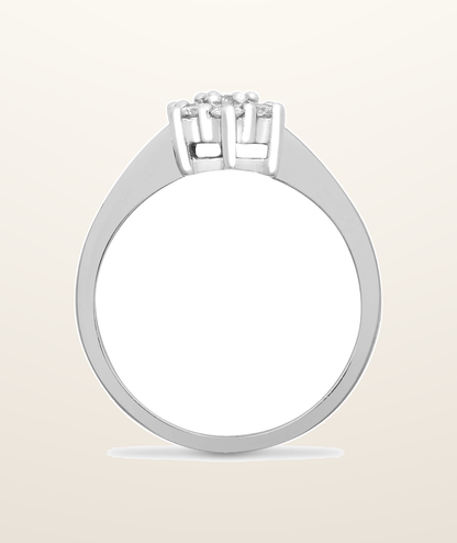 IT_ROLE:presentation_crop | 9ct White 33pts 6 x 1 Cluster Ring