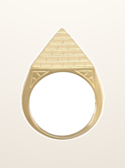 IT_ROLE:presentation_crop | 9ct Yellow Gold Half Ounce Pyramid Ring