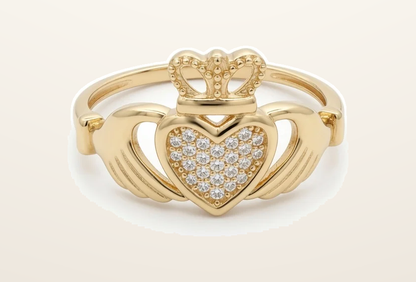 IT_ROLE:presentation_crop | 9ct Yellow Gold Cubic Zirconia Claddagh Heart Crown Ring