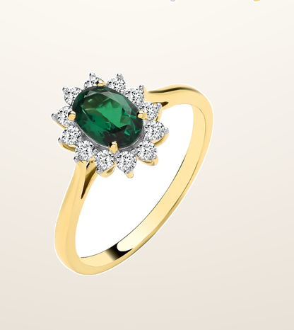 IT_ROLE:presentation_crop | 9ct Yellow Gold LAB GROWN 0.30ct Solitaire Diamond & 0.70ct Oval Emerald Ring IGI Certified