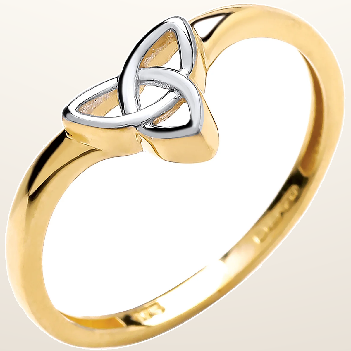 IT_ROLE:studio_clean | 2 Colour Yellow/White Wishbone Style Celtic Ring