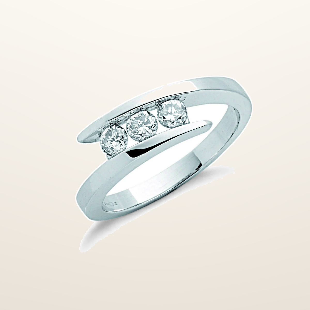 IT_ROLE:studio_clean | 9ct White Gold 0.50ct Diamond Trilogy Ring