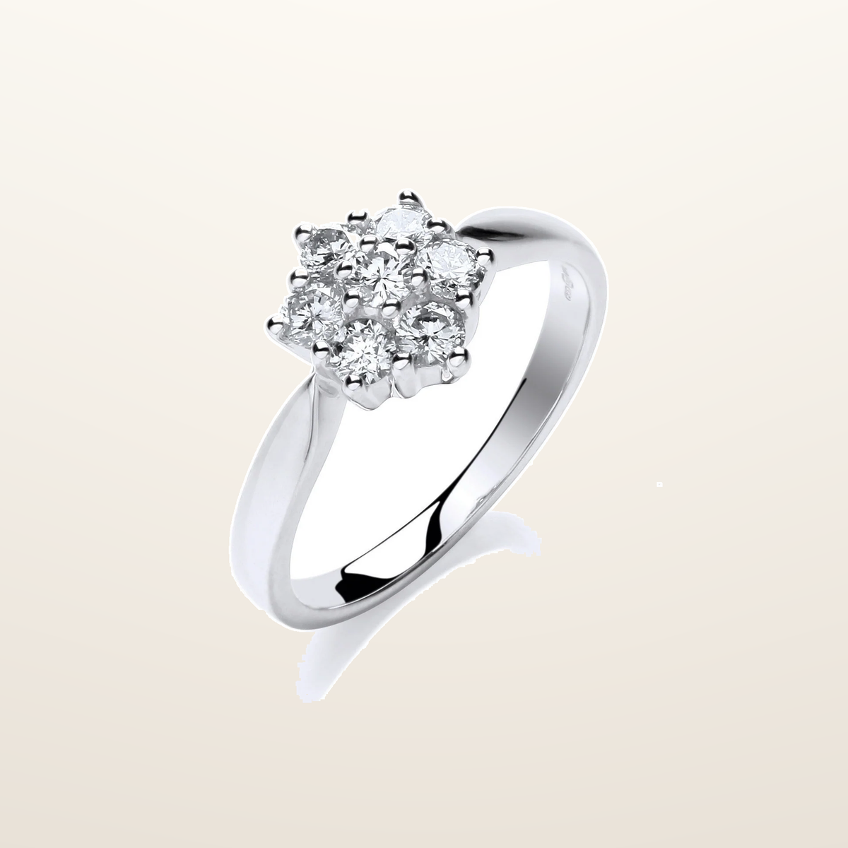 IT_ROLE:studio_clean | 9ct White Gold 0.50ctw Diamond Flower / Cluster Ring