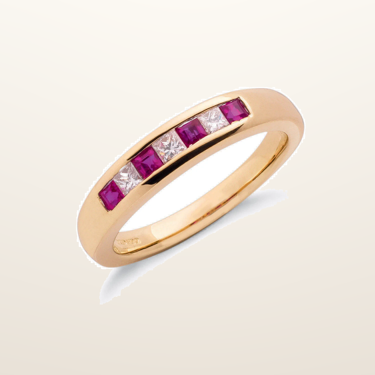 IT_ROLE:studio_clean | 9ct Yellow Gold Princess Cut 0.20ct Diamond & 0.35ct Ruby Eternity Ring