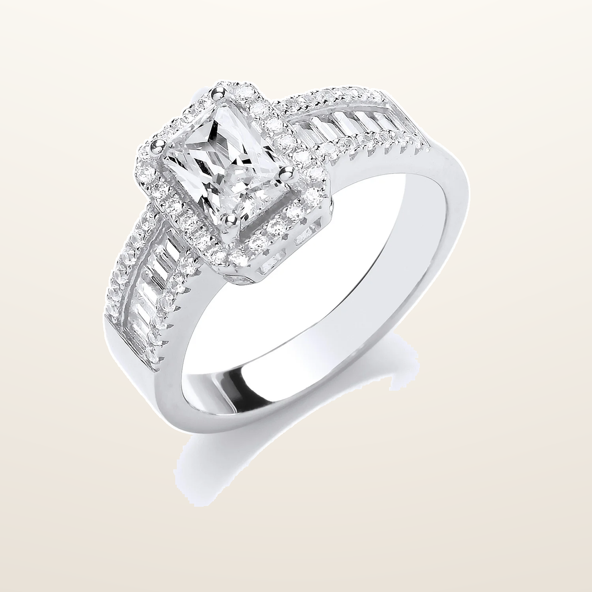 IT_ROLE:studio_clean | Silver Half ET, Emerald Centre Cubic Zirconia Ring