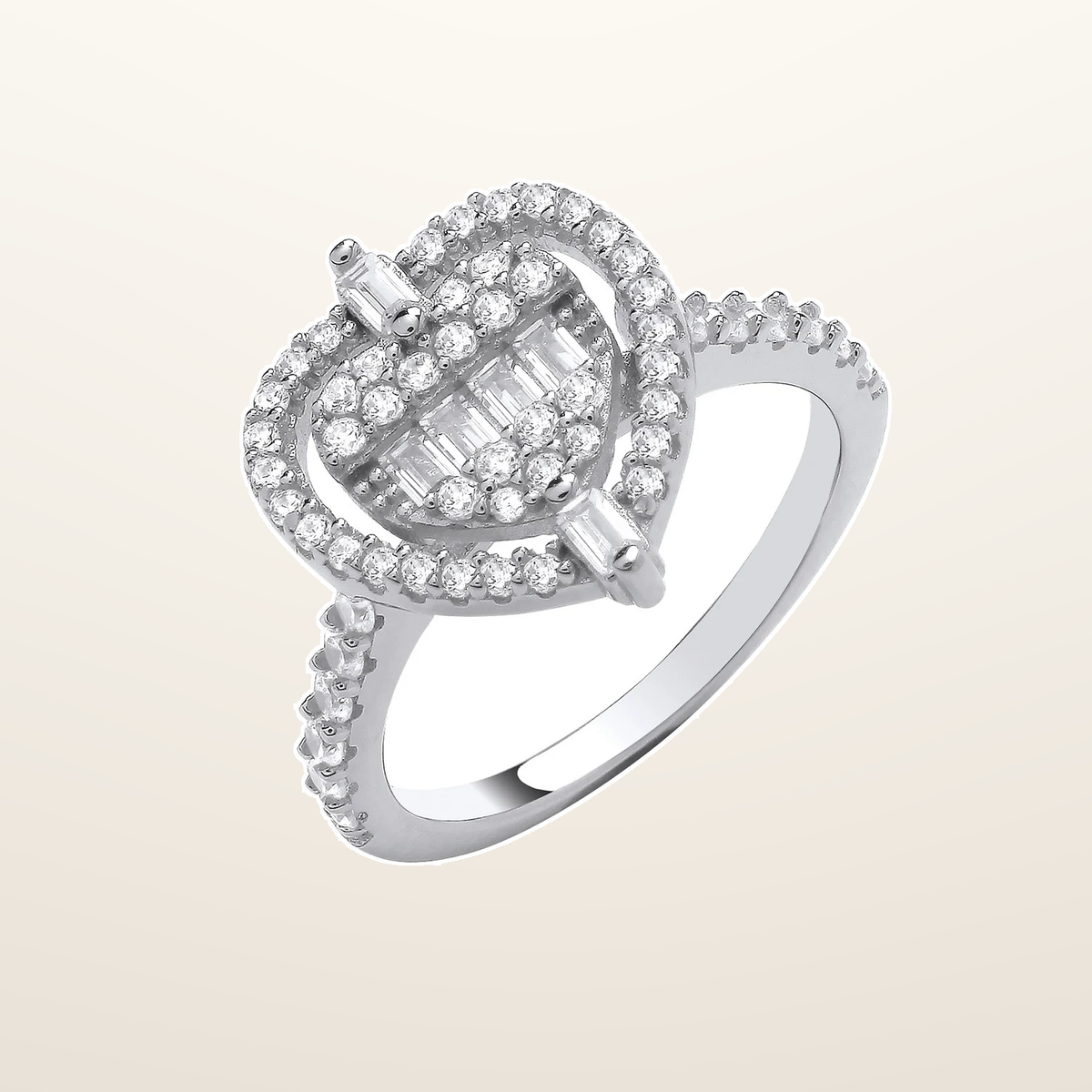 IT_ROLE:studio_clean | Silver Heart Halo Style Ring