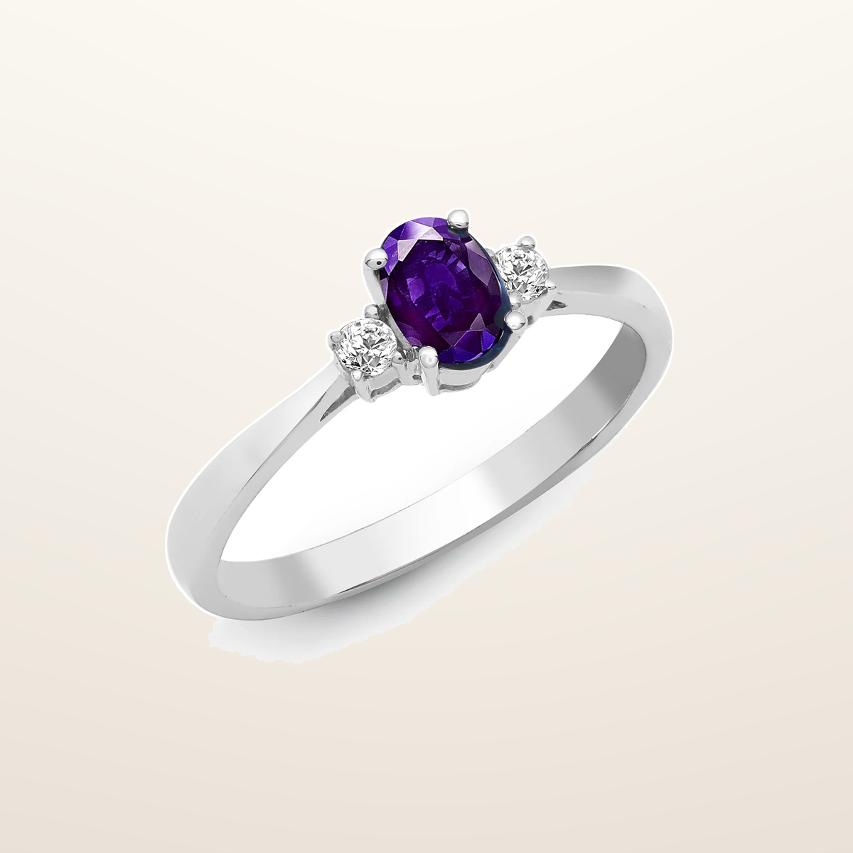 IT_ROLE:studio_clean | 18ct White Gold Natural Diamond And Tanzanite And 3 Stone Ring