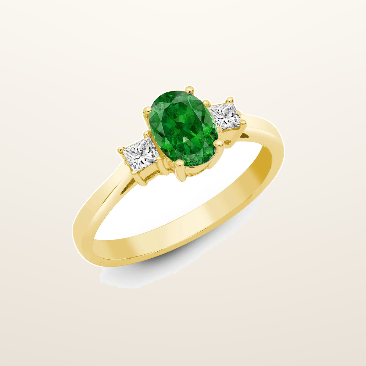 IT_ROLE:studio_clean | 18ct Yellow Gold Natural Diamond And Emerald And 3 Stone Ring
